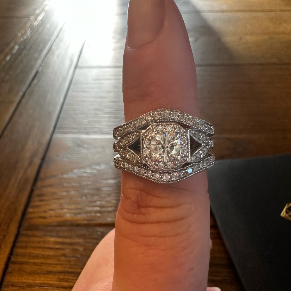 18K White Gold Diamond Wedding Ring Set, size 7